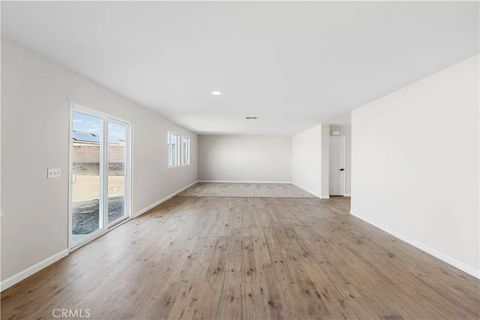 Tiny photo for 42570 72nd Street, Lancaster, CA 93536 (MLS # SR25249832)