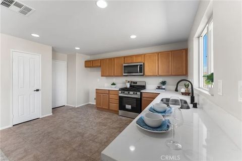 Tiny photo for 42570 72nd Street, Lancaster, CA 93536 (MLS # SR25249832)