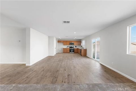 Tiny photo for 42570 72nd Street, Lancaster, CA 93536 (MLS # SR25249832)