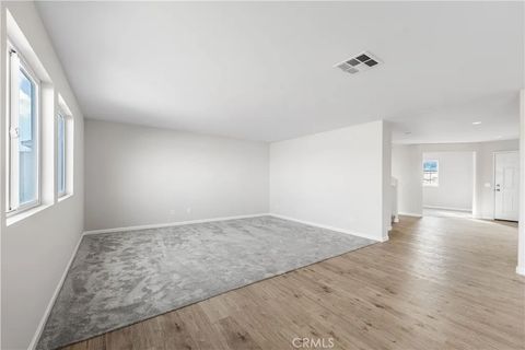 Tiny photo for 42570 72nd Street, Lancaster, CA 93536 (MLS # SR25249832)