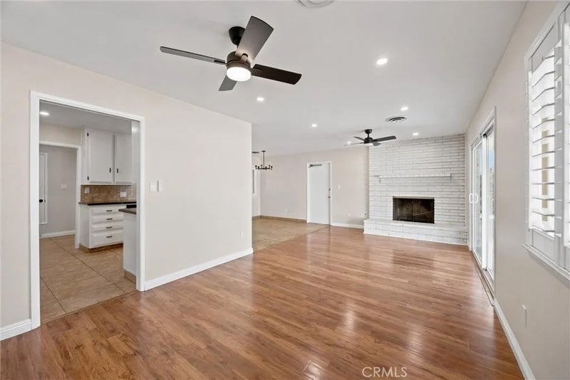 3267 Mulberry