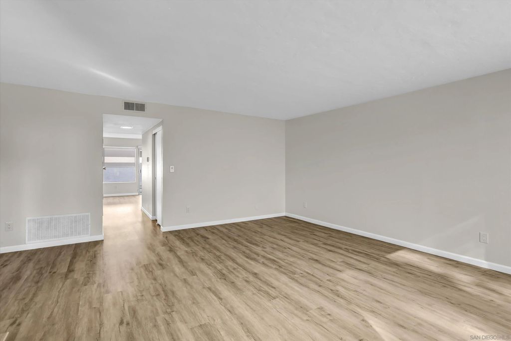 Photo of 1079 Las Rosas Ct, Chula Vista, CA 91910 (MLS # 250045792)