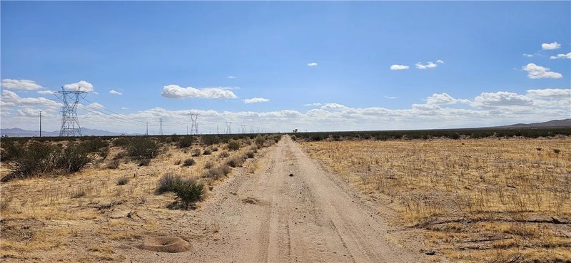 801 HWY 395 (NEAR)