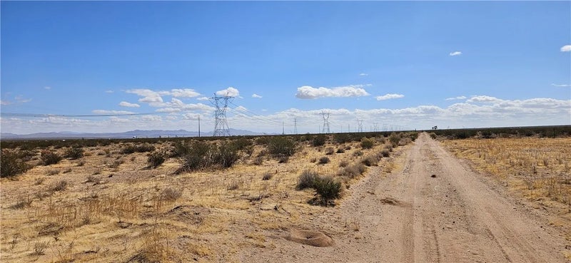 801 HWY 395 (NEAR)