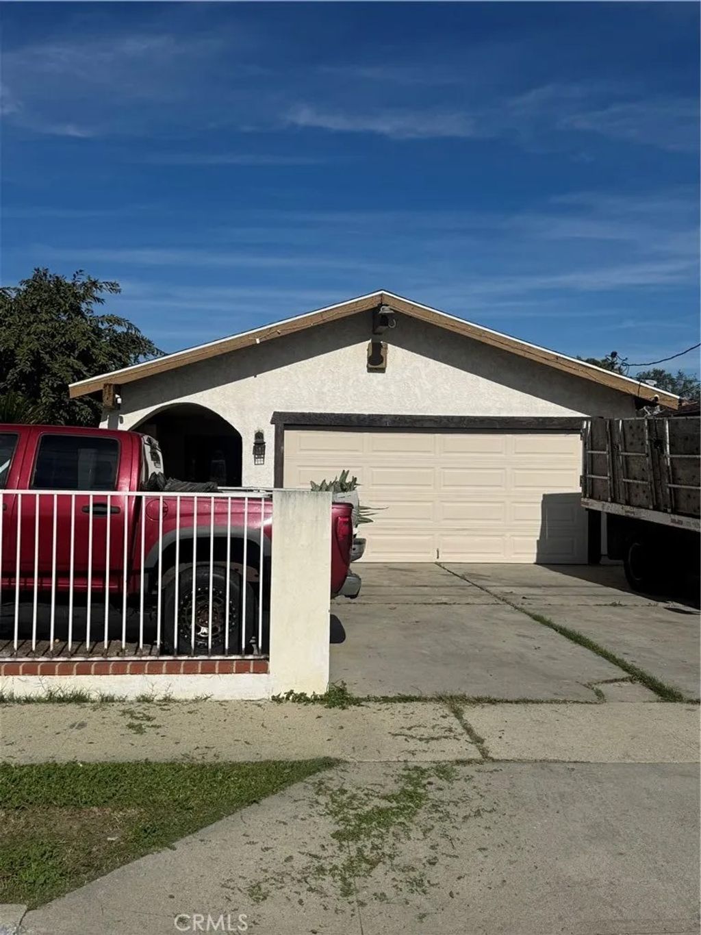 Photo of 3841 W 113th St, Inglewood, CA 90303 (MLS # CV26009921)