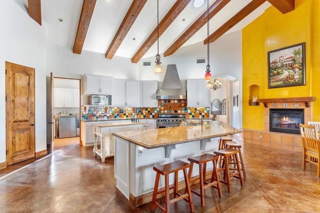 Photo of 9746 Megan Ter, Escondido, CA 92026 (MLS # NDP2600379)