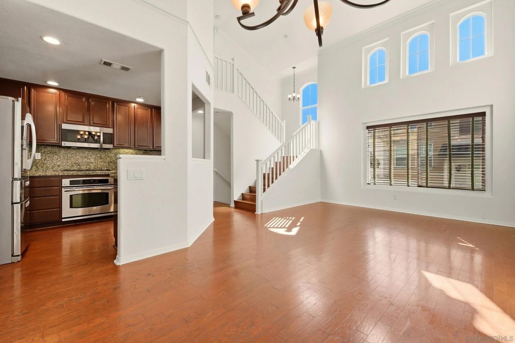 Photo of 16953 New Rochelle Way #62, San Diego, CA 92127 (MLS # 260003305)