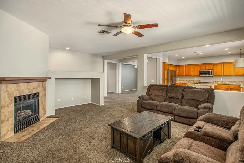 2944 Coffeeberry Way