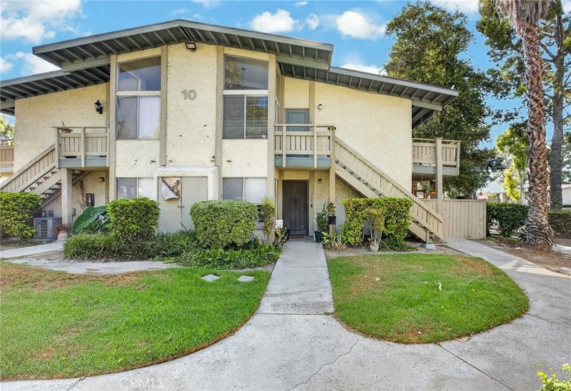 1800 E Old Ranch 166