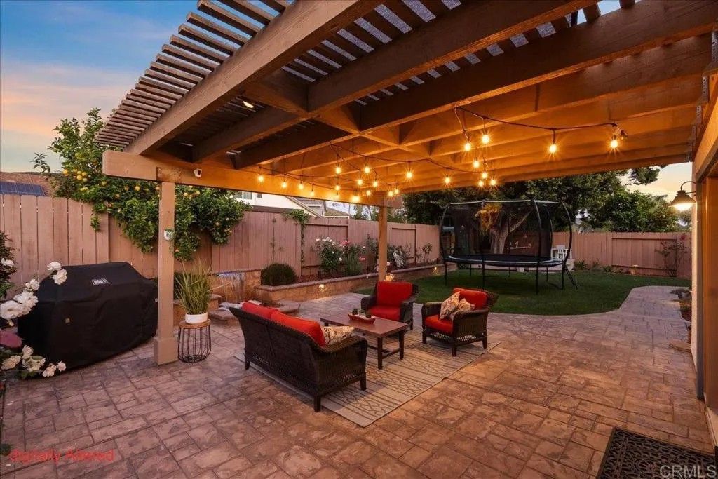 Photo of 13825 Via Lactea, San Diego, CA 92129 (MLS # NDP2602318)