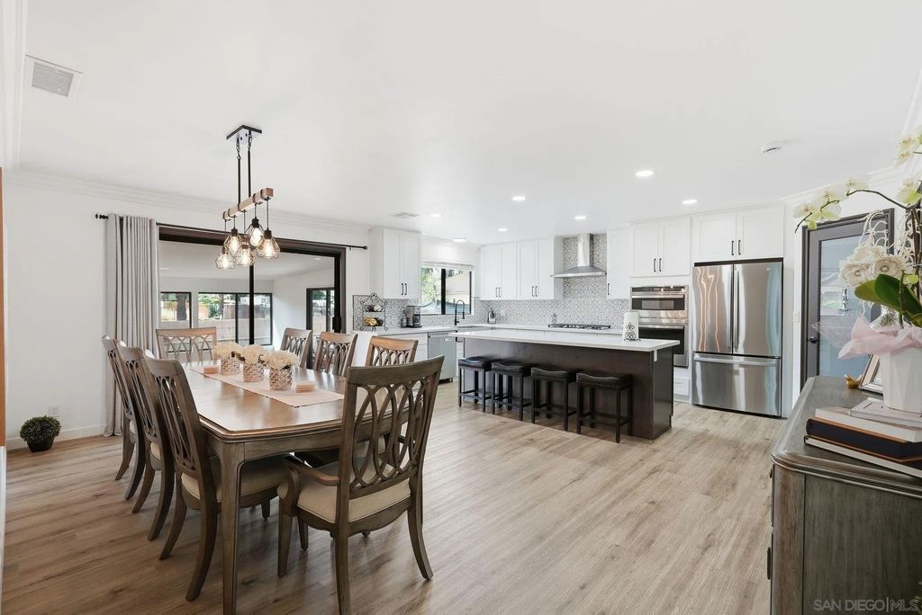 Photo of 17249 Mcbride Ave, Lake Elsinore, CA 92530 (MLS # 260007170)