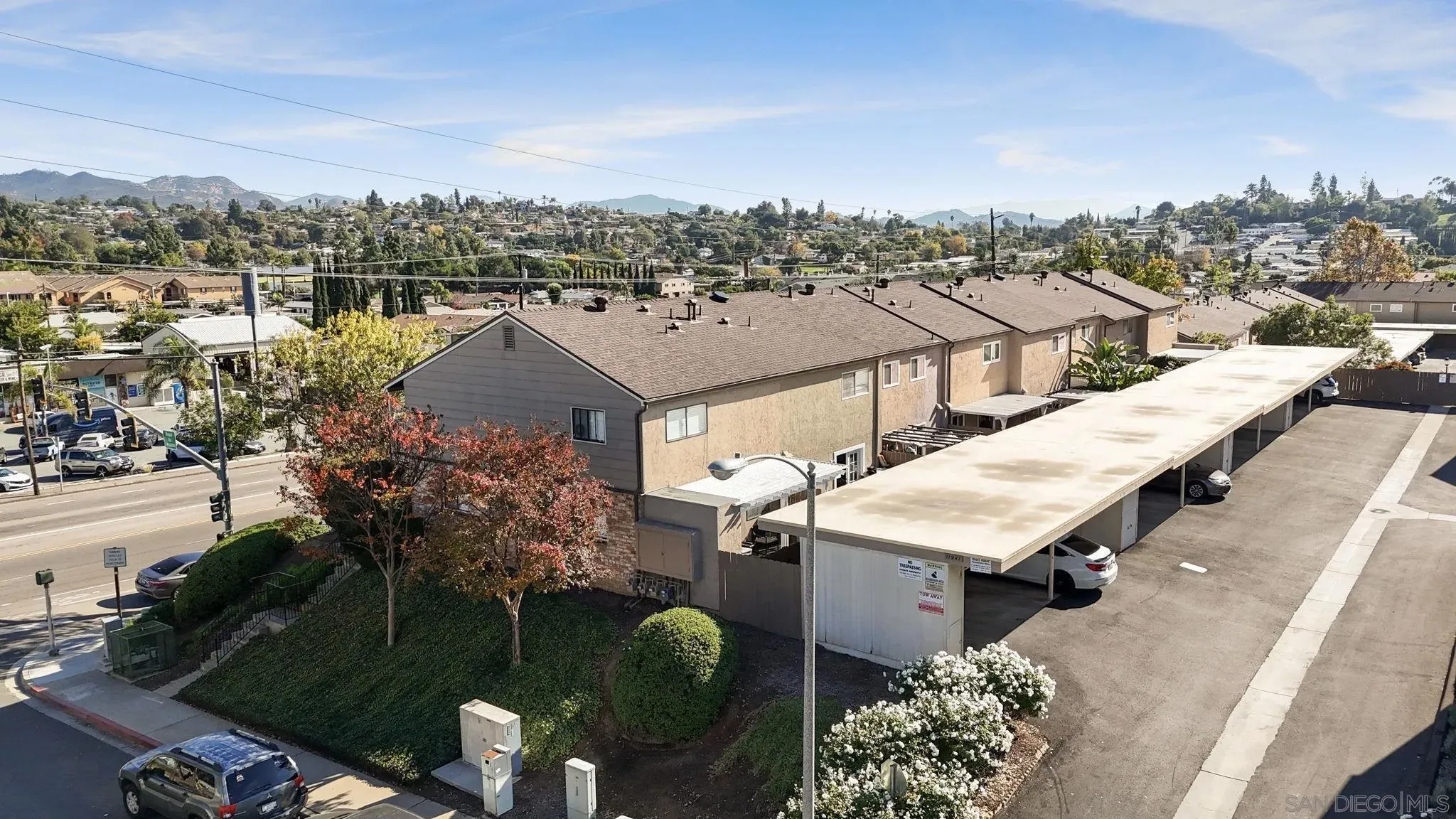 El Cajon, California 92021, United States, 3 Bedrooms Bedrooms, ,3 BathroomsBathrooms,Residential,Active,253667