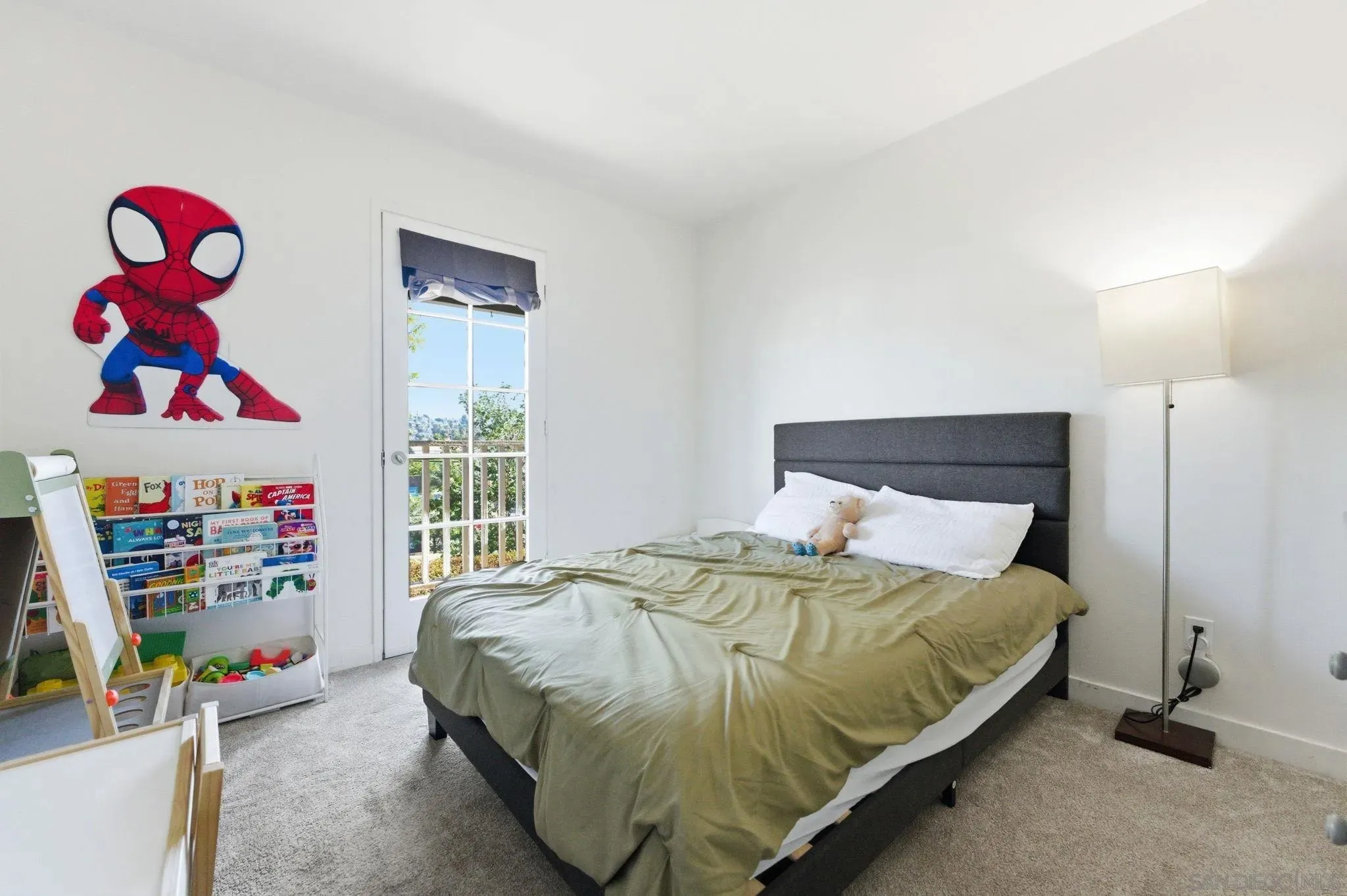 El Cajon, California 92021, United States, 3 Bedrooms Bedrooms, ,3 BathroomsBathrooms,Residential,Active,253667