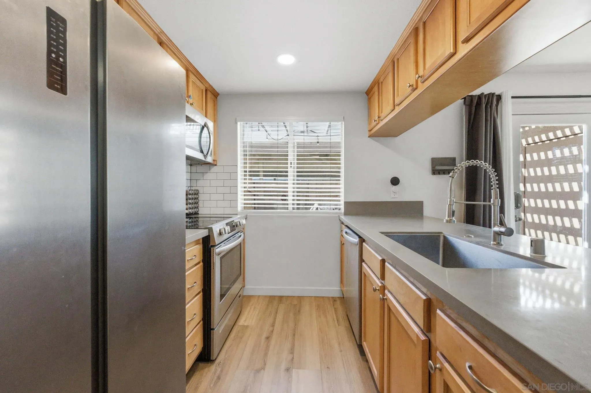 El Cajon, California 92021, United States, 3 Bedrooms Bedrooms, ,3 BathroomsBathrooms,Residential,Active,253667