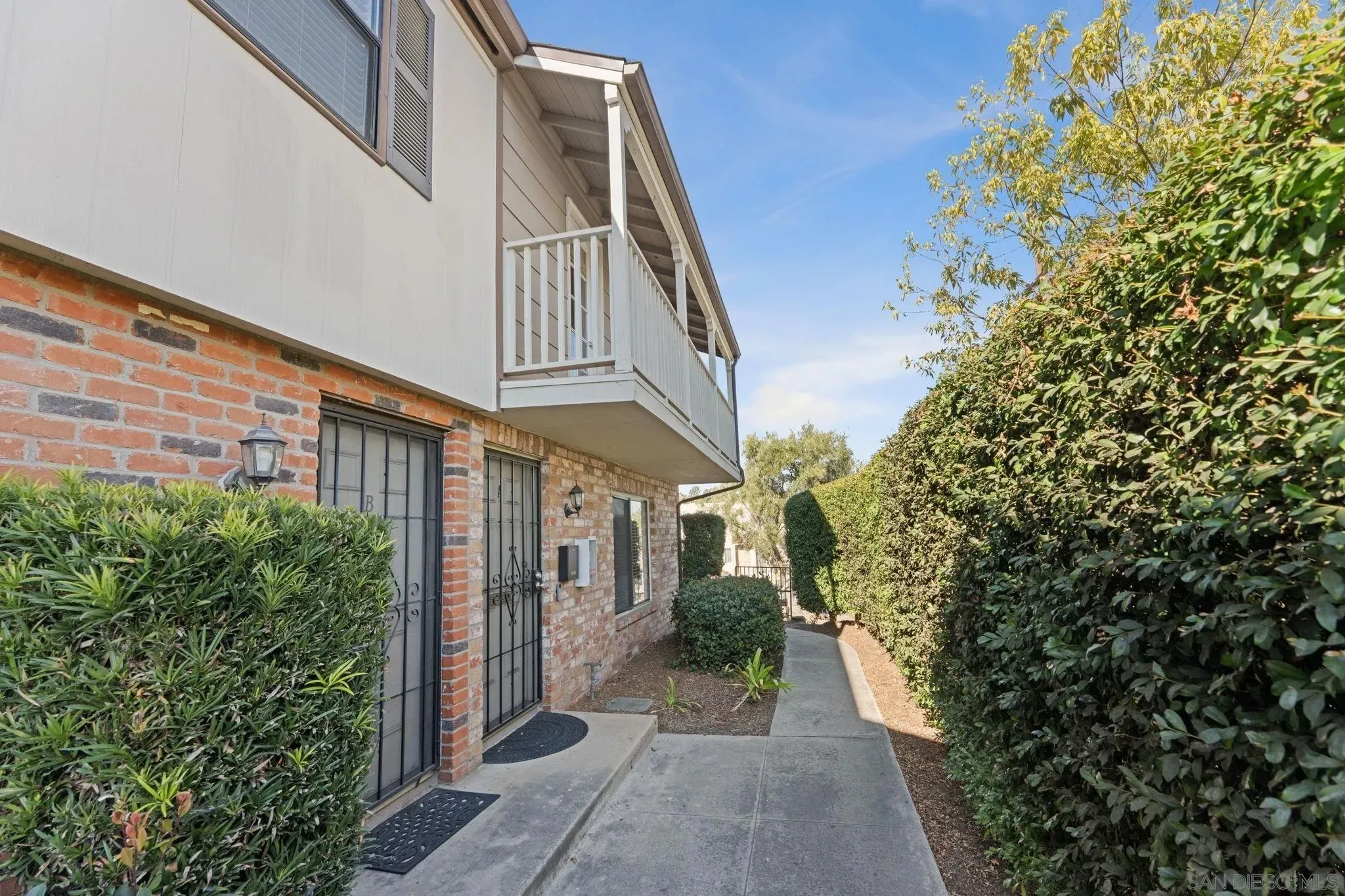 El Cajon, California 92021, United States, 3 Bedrooms Bedrooms, ,3 BathroomsBathrooms,Residential,Active,253667