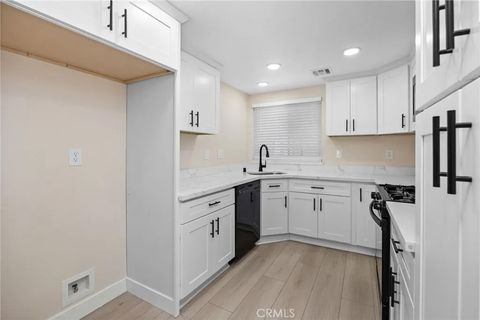 Tiny photo for 8347 Grenoble Street #9, Sunland, CA 91040 (MLS # PW25273099)