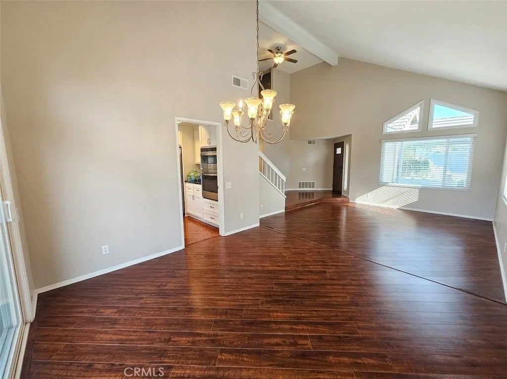 15781 Sleepy Oak