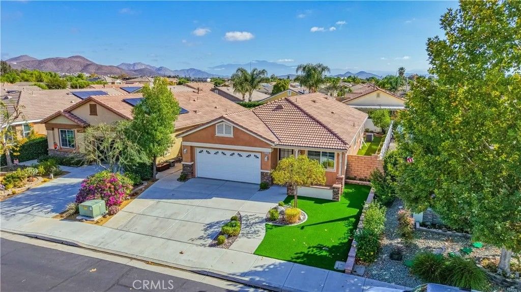 Photo for 30282 Silicate Dr, Menifee, CA 92584 (MLS # SW25240894)