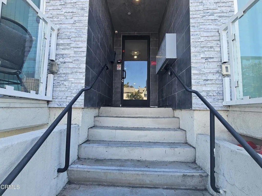 Photo of 14550 Burbank Boulevard #103, Sherman Oaks, CA 91411 (MLS # P1-24781)