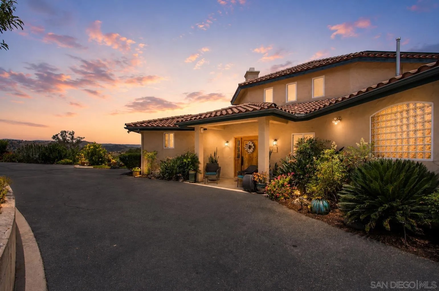 1550 Knoll Park Lane