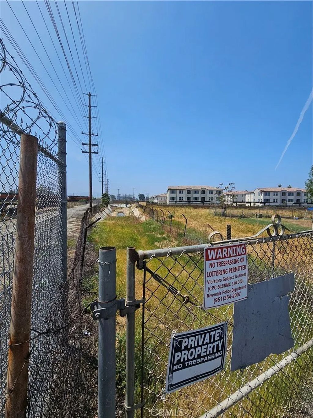 Photo of 0 Jackson, Riverside, CA 92503 (MLS # IG26018195)