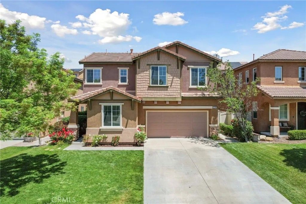 Photo of 33184 Puffin St, Temecula, CA 92592 (MLS # SW26039829)