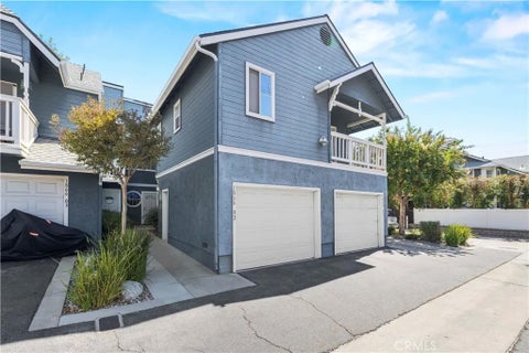 Photo of 1866 Rory Lane #2, Simi Valley, CA 93063 (MLS # PF26208251)