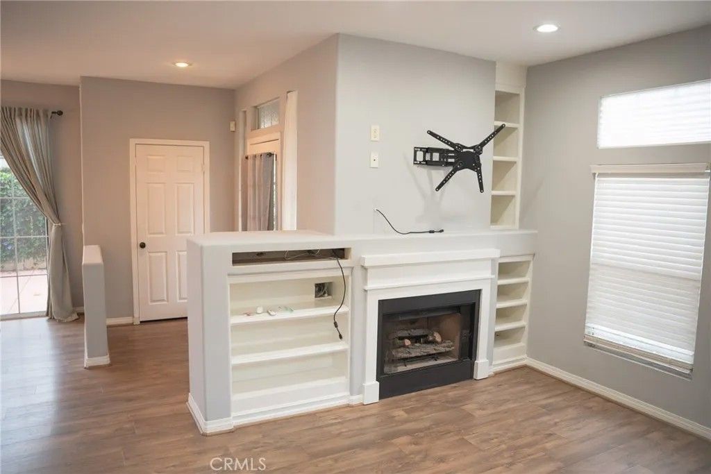 Photo of 15 Paseo Simpatico, Rancho Santa Margarita, CA 92688 (MLS # LG25280860)