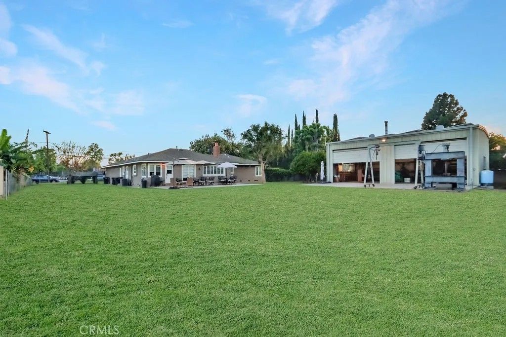 Photo of 1721 W Palmyra Ave, Orange, CA 92868 (MLS # OC26068392)