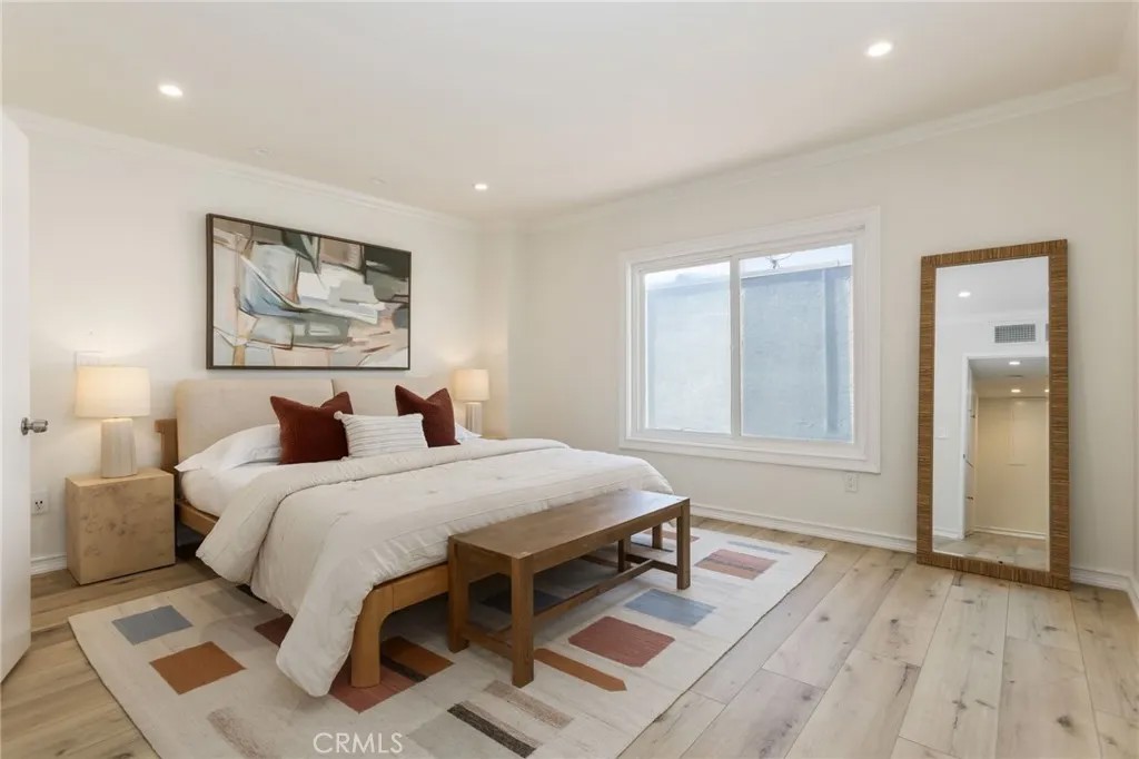4216 Ethel Ave, Apt 5