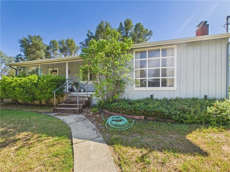 4208 Ramsden