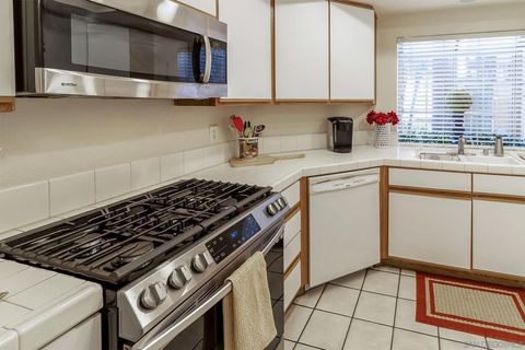 Tiny photo for 12038 Calle De Leon 71, El Cajon, CA 92019 (MLS # 250042407)