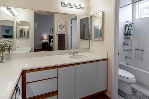 Tiny photo for 12038 Calle De Leon 71, El Cajon, CA 92019 (MLS # 250042407)