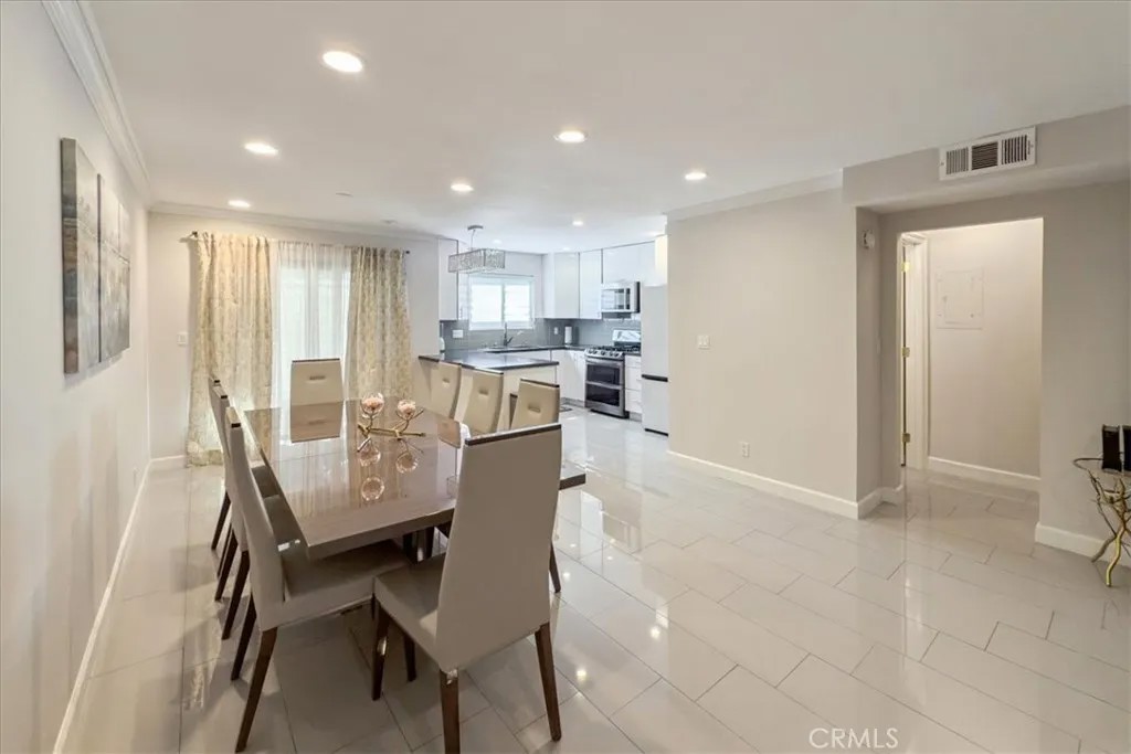 1156 San Rafael 2