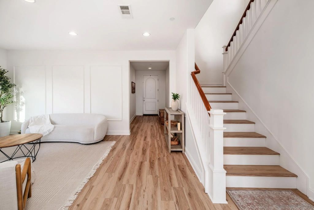 Photo of 44297 Marcelina Court, Temecula, CA 92592 (MLS # 260010851)