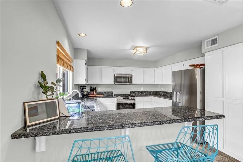 8947 Gateway View Court