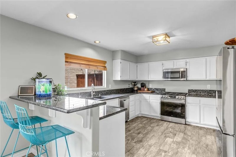 8947 Gateway View Court