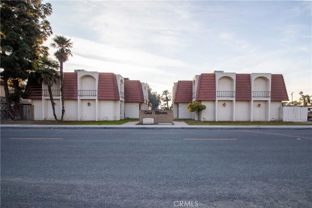 Photo of 355 Pearson, Porterville, CA 93257 (MLS # MD26071177)