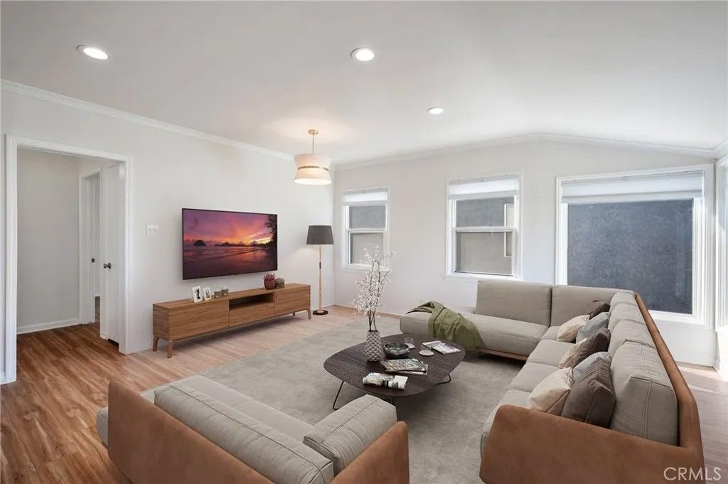 Photo of 15302 Casimir Avenue, Gardena, CA 90249 (MLS # SB26080976)