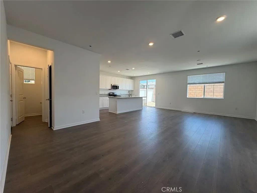 Photo of 29298 Victoria Beach Boulevard, Winchester, CA 92596 (MLS # SW26104892)