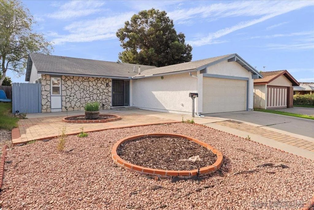 Photo of 8287 Lapiz Dr, San Diego, CA 92126 (MLS # 250045732)