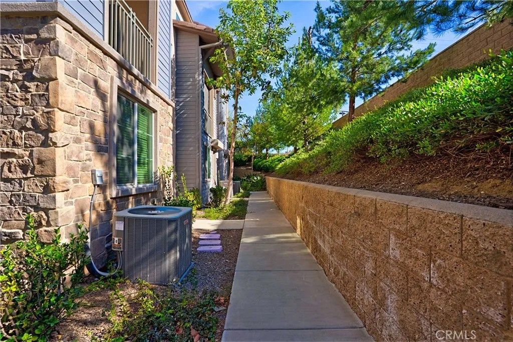 Photo of 609 Savi #101, Corona, CA 92878 (MLS # SW26054769)