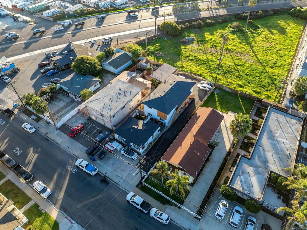 Photo of 608-610 7th Street, Imperial Beach, CA 91932 (MLS # 260002142)