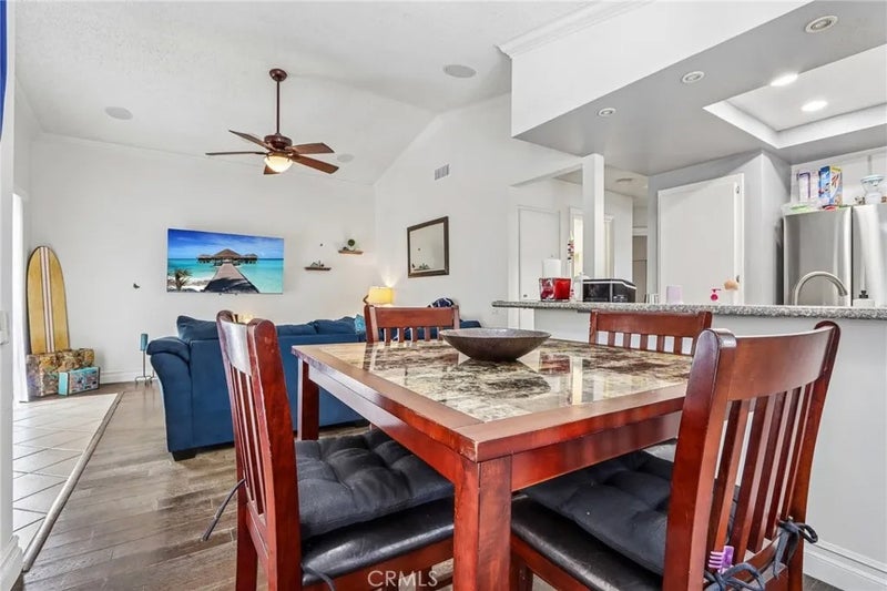 998 La Costa Drive M204