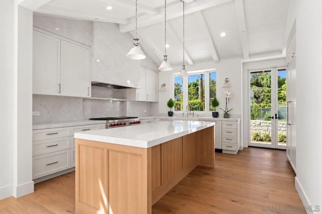 Photo of 461 Zuni DR, Del Mar, CA 92014 (MLS # 260023504)