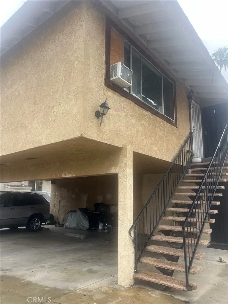 1137 N Ardmore