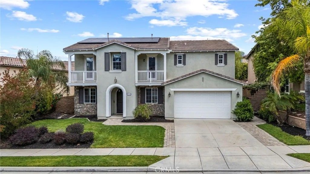 Photo of 25614 Red Hawk Road, Corona, CA 92883 (MLS # IG26095411)