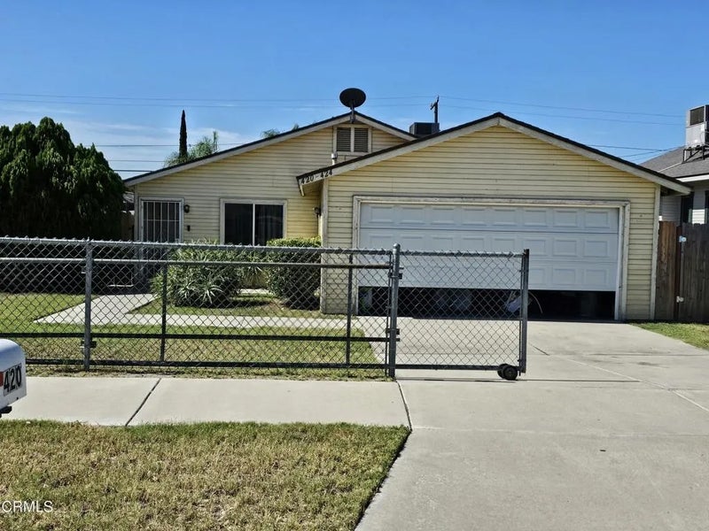 420 E B Street