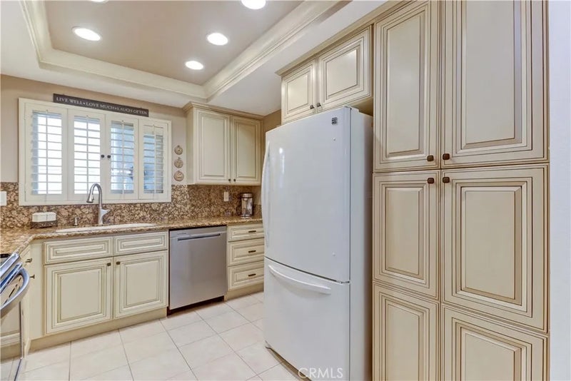 5506 Paseo Del Lago A