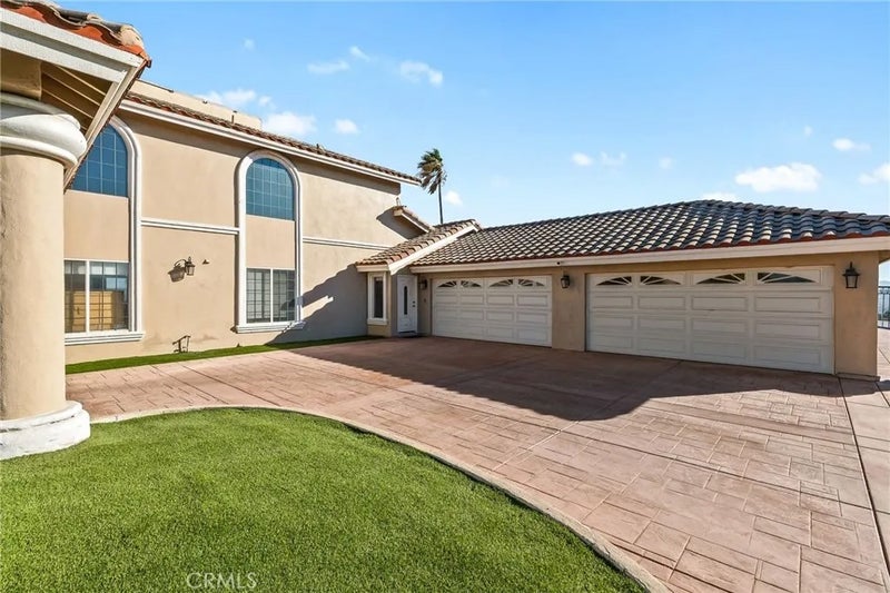 7077 Thunder Ridge Road